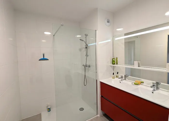 T3 Neuf A : Terrasse, Parking Et Wifi - Fr-1-420-153 Lägenhet *